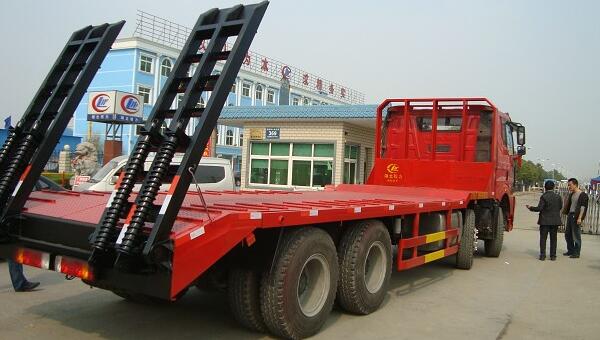 解放j6，7噸-12噸挖掘機拖車